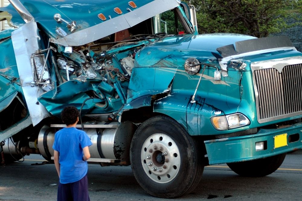 Truck damaged after a collision